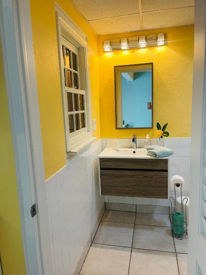 Crown Lotus Appartamento Christiansted Esterno foto